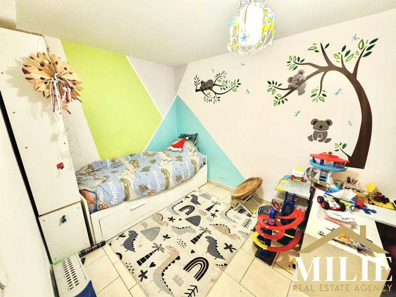 Appartement - 96 m² - 4 pièces