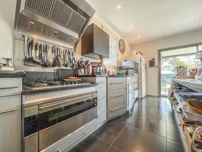 Villa - 180 m² - 6 pièces