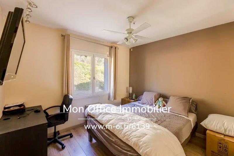 Maison traditionnelle - 107 m² - 4 pièces