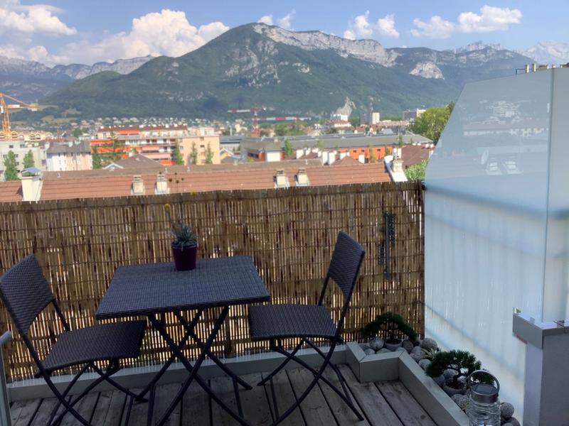 Appartement - 80 m² - 3 pièces