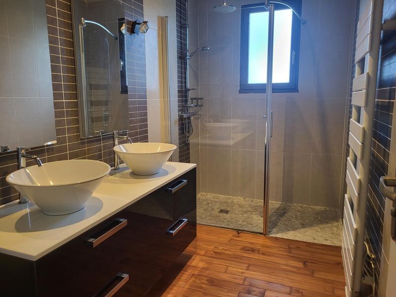 Maison - 144 m² - 7 pièces