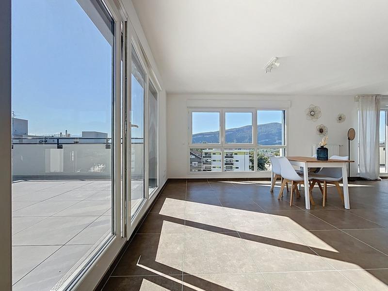 Appartement - 101 m² - 4 pièces