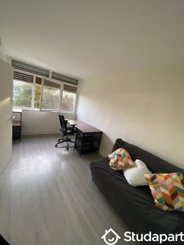 Chambre - 12 m² - 1 pièce