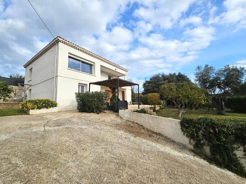 Maison - 197 m² - 5 pièces