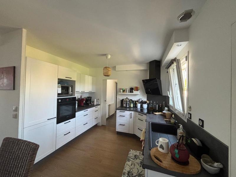 Maison - 140 m² - 5 pièces