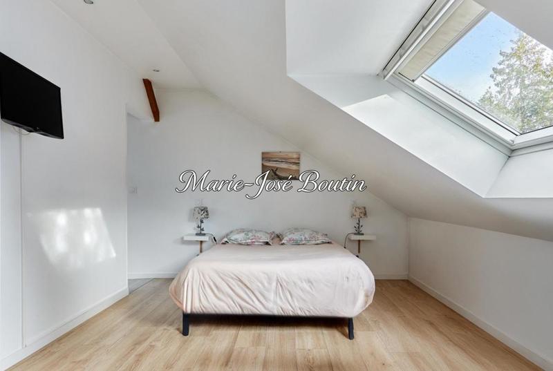 Maison d'architecte - 215 m² - 7 pièces