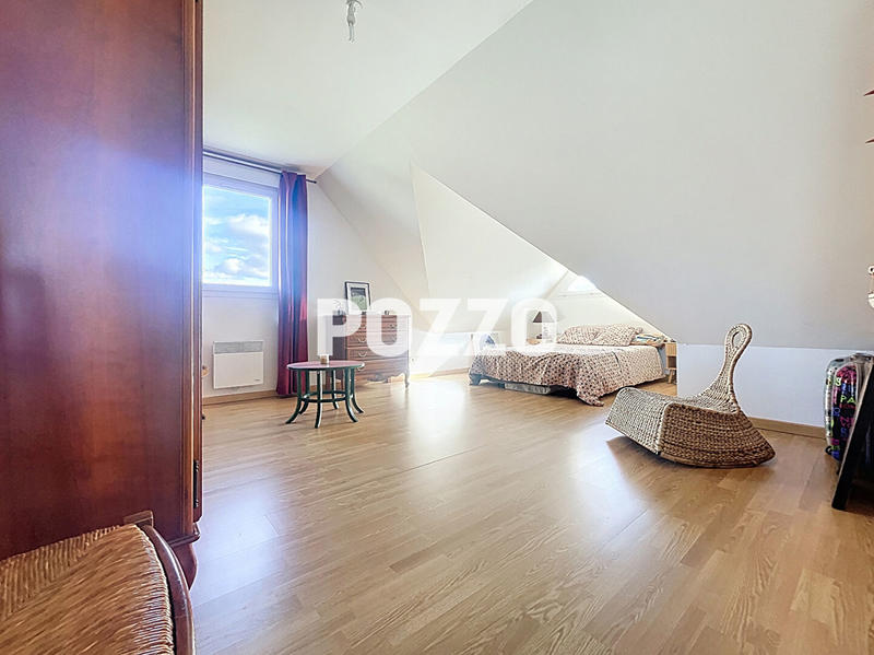 Maison - 146 m² - 5 pièces