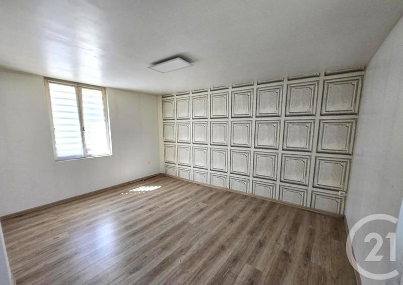 Maison - 159 m² - 7 pièces