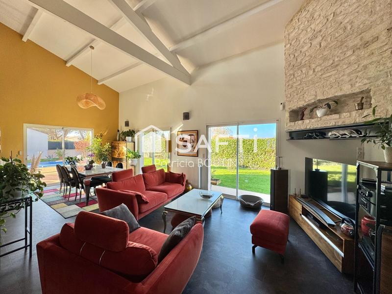 Maison - 170 m² - 6 pièces