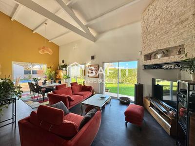 Maison - 170 m² - 6 pièces