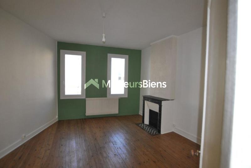Maison - 99 m² - 4 pièces