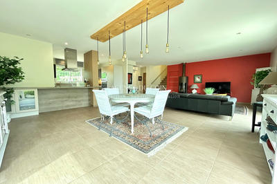 Maison - 135 m² - 5 pièces