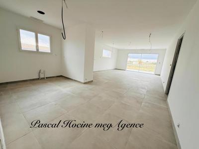 Villa - 120 m² - 4 pièces