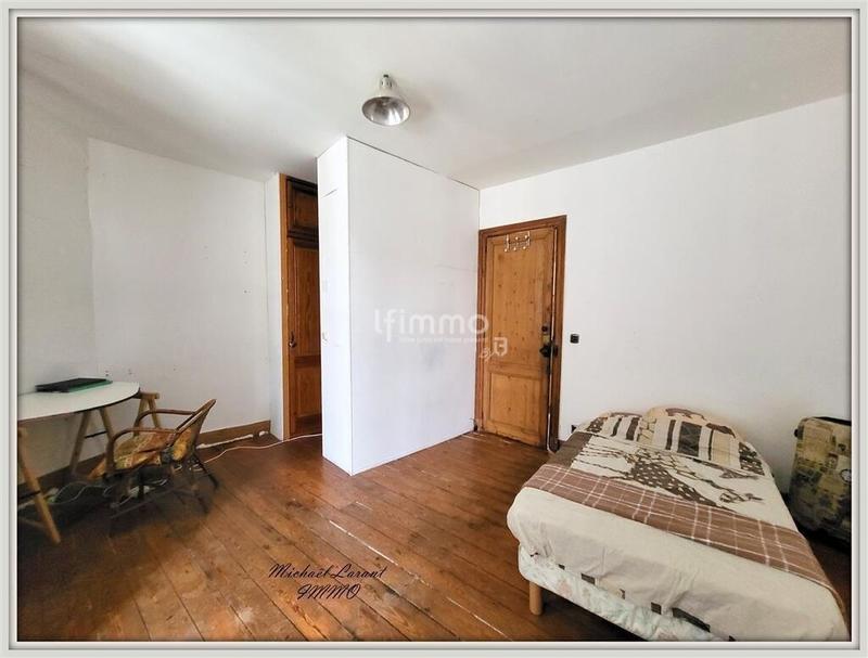 Maison en pierre - 146 m² - 6 pièces