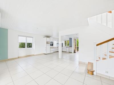 Maison - 126 m² - 5 pièces