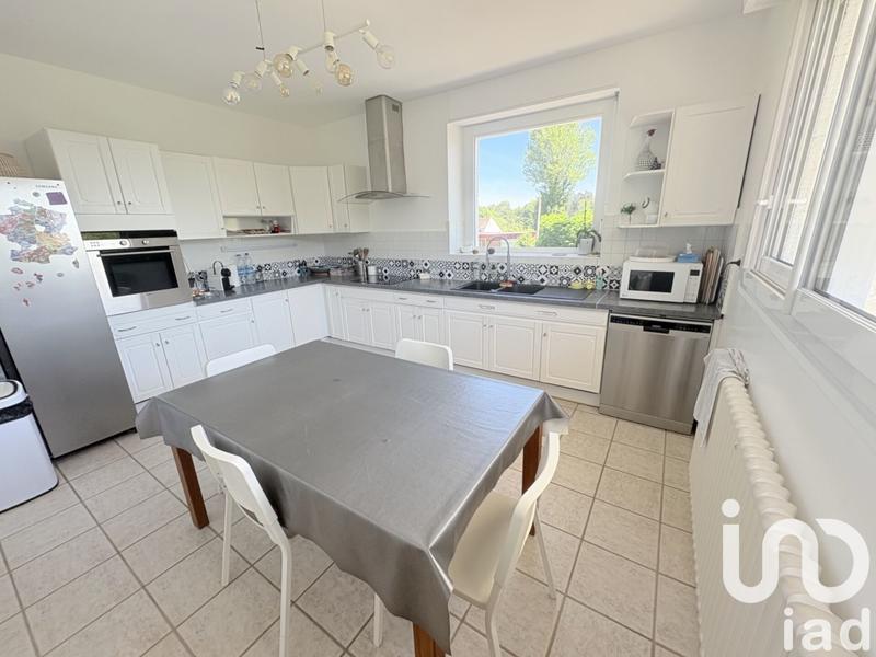 Maison - 195 m² - 8 pièces