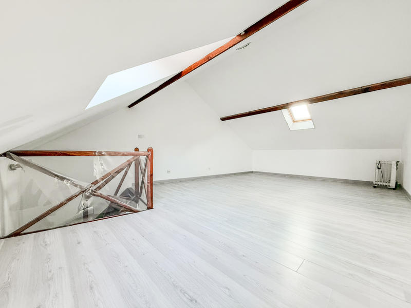 Maison - 85 m² - 4 pièces