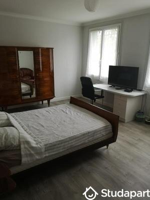 Chambre - 14 m² - 1 pièce