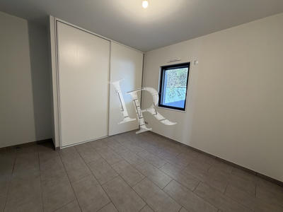 Appartement - 130 m² - 5 pièces