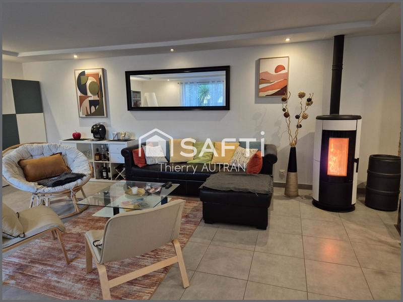 Maison - 135 m² - 5 pièces