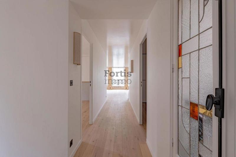 Appartement - 90 m² - 3 pièces