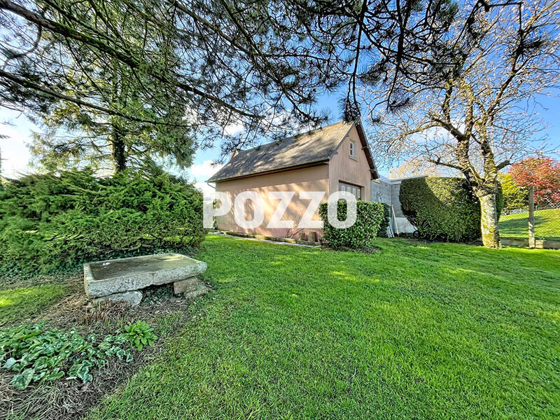 Maison - 180 m² - 7 pièces