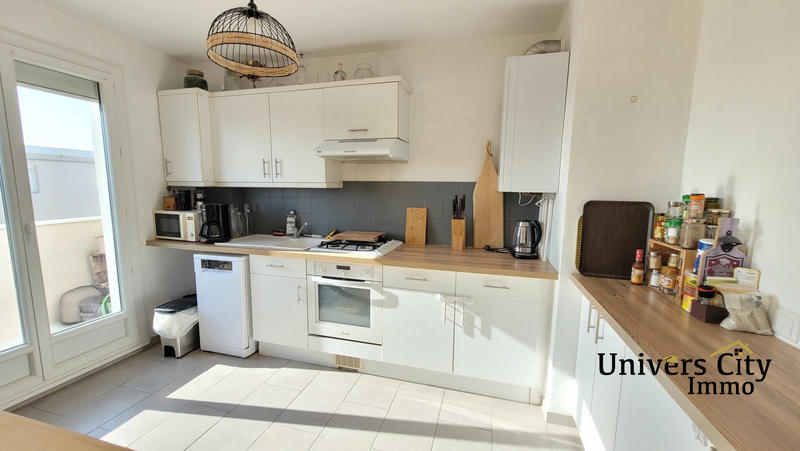 Appartement - 76 m² - 3 pièces