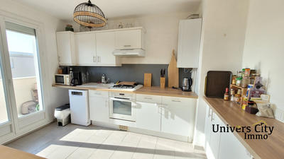 Appartement - 76 m² - 3 pièces