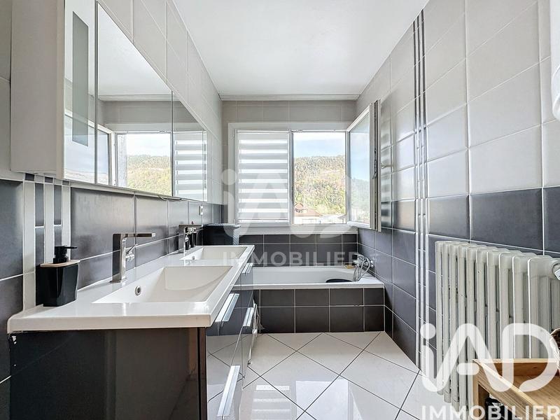 Appartement - 70 m² - 3 pièces