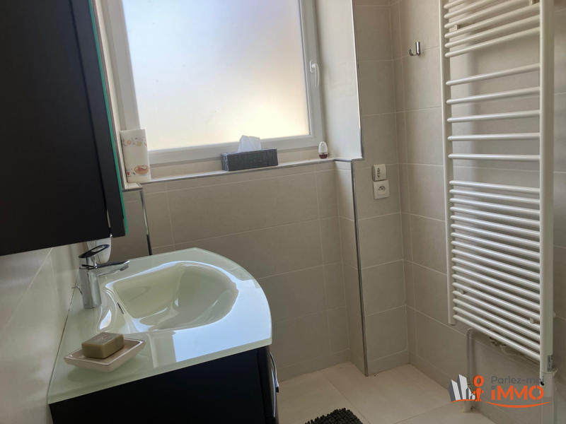 Maison - 92 m² - 4 pièces