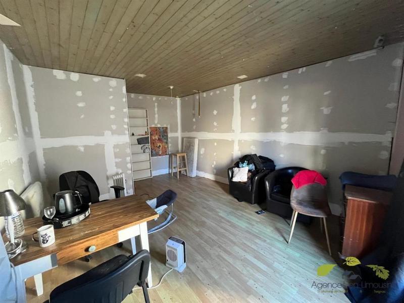 Maison - 293 m² - 8 pièces