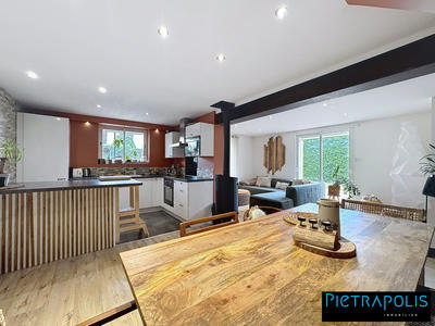 Maison - 109 m² - 4 pièces