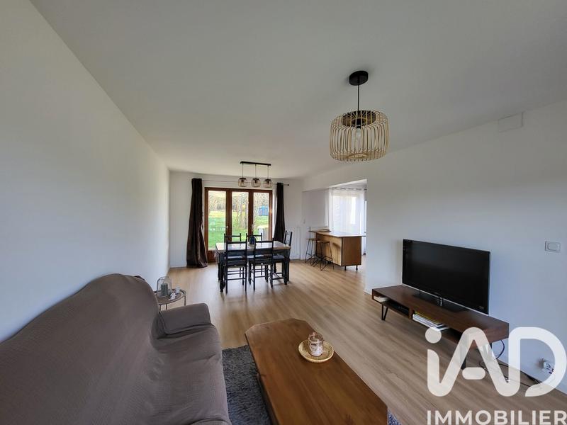 Maison - 95 m² - 5 pièces