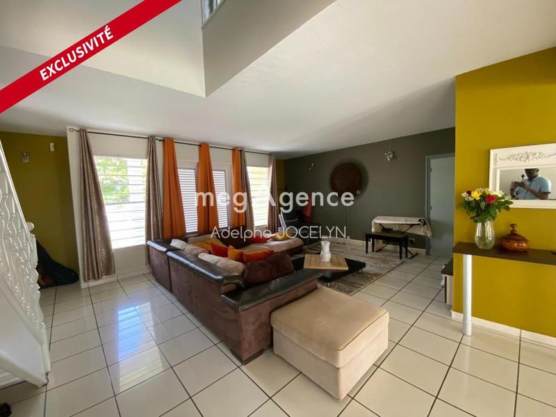 Maison - 165 m² - 5 pièces