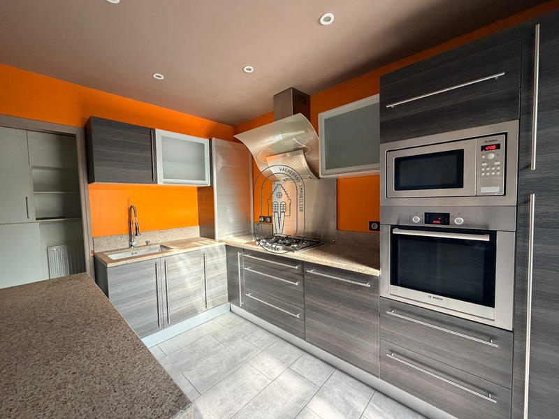 Maison - 134 m² - 5 pièces