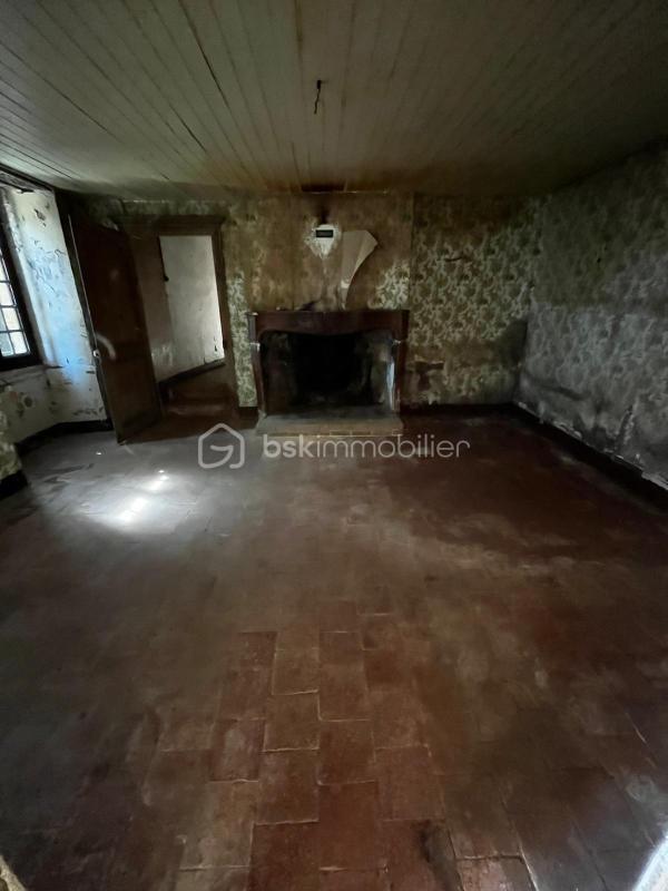 Corps de ferme - 210 m² - 7 pièces