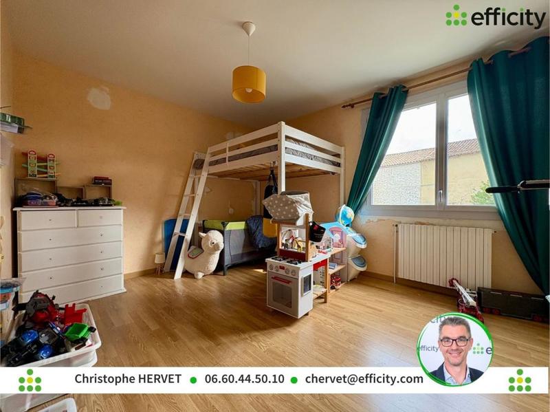 Maison - 197 m² - 6 pièces