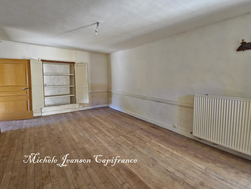 Maison - 346 m² - 6 pièces