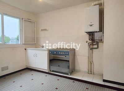 Maison - 112 m² - 4 pièces