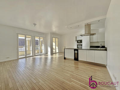 Appartement - 102 m² - 5 pièces