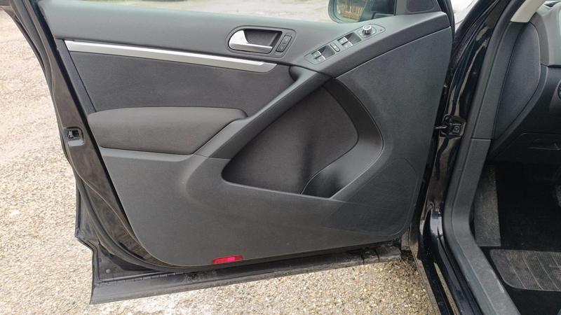 Volkswagen Tiguan I 2.0 Tdi 177 4Motion Dsg7 Carat - Automatique Toit ouvrant