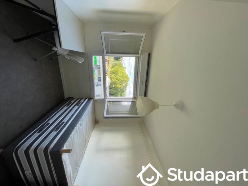 Chambre - 12 m² - 1 pièce