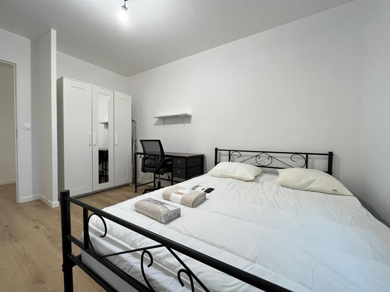 Appartement - 83 m² - 5 pièces