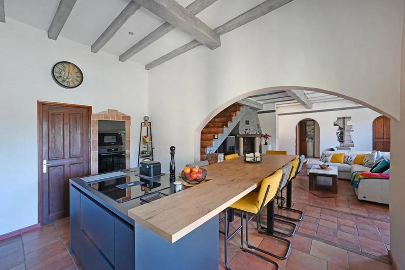 Maison - 150 m² - 5 pièces