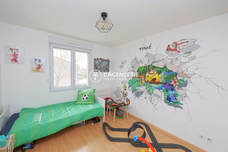 Maison - 92 m² - 4 pièces