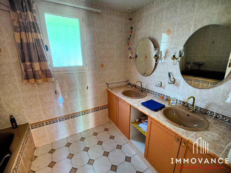 Maison - 130 m² - 6 pièces