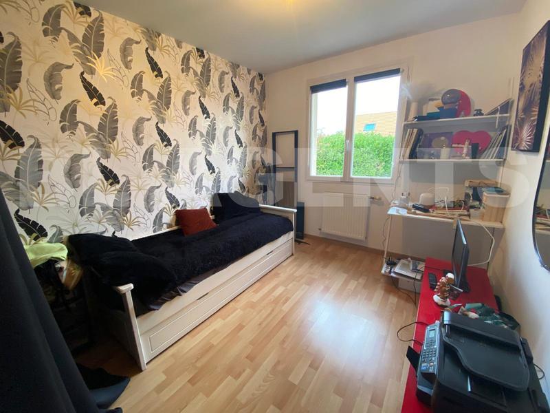 Maison - 88 m² - 4 pièces