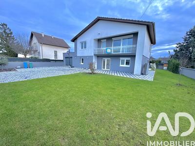 Maison - 162 m² - 6 pièces