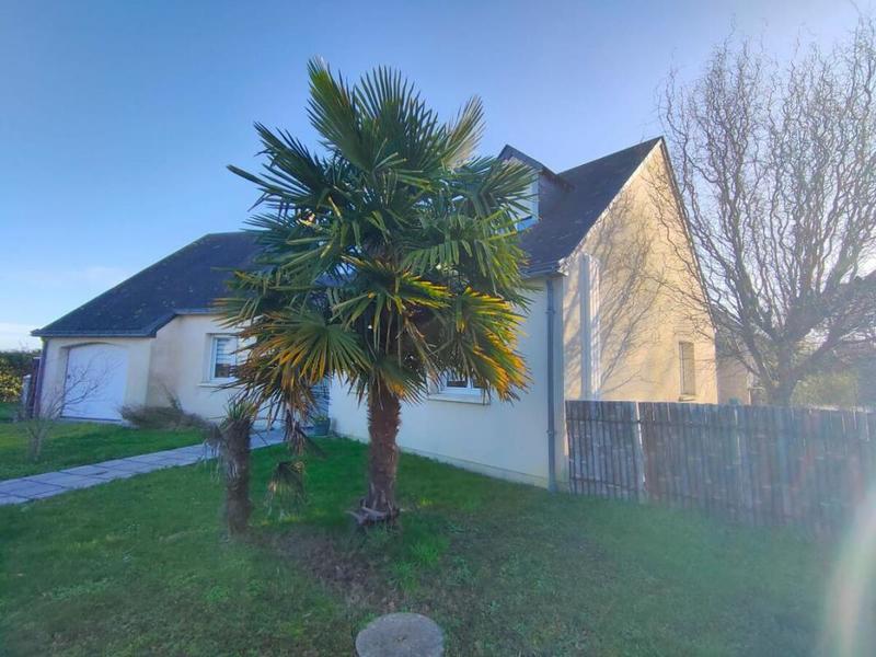 Maison traditionnelle - 160 m² - 8 pièces