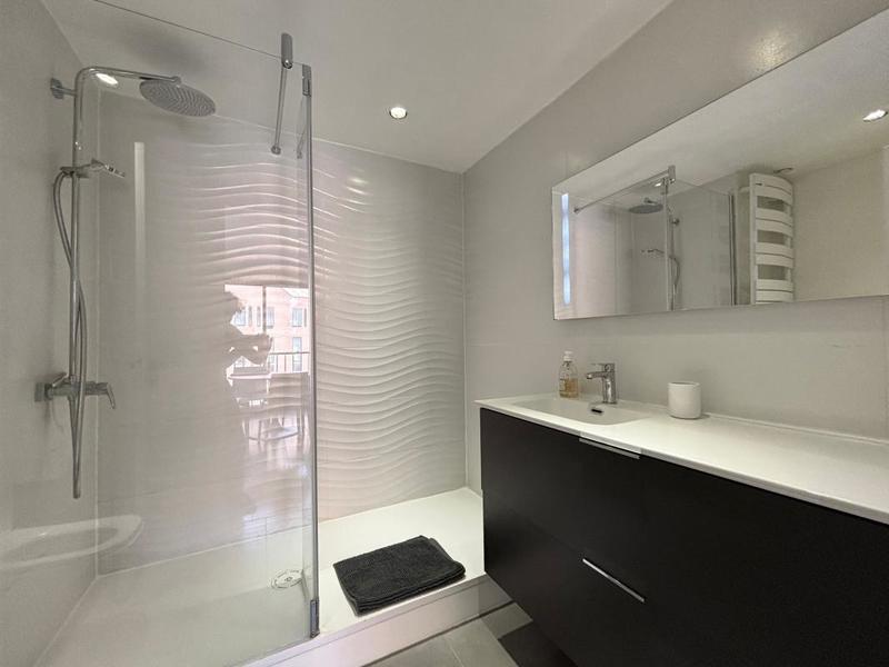 Appartement - 56 m² - 2 pièces